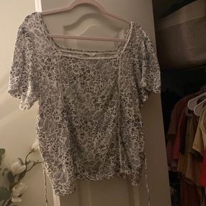 Lucky Brand womens bohemian top. Large.